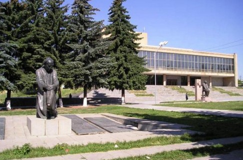 Театр в Гюмри